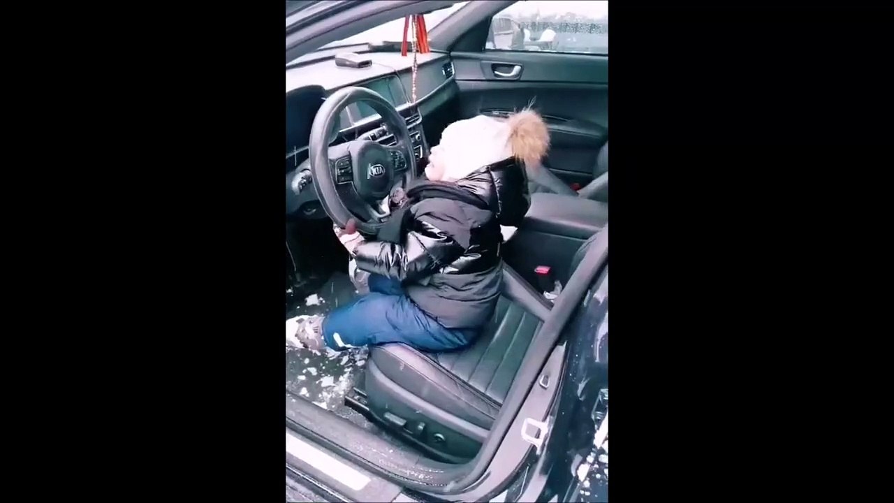 Quand tu découvres que tu conduis une voiture KIA
