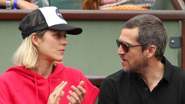 GALA VIDÉO - « Ne m'engueule pas, j'ai rien fait , quand Marion Cotillard et Guillaume Canet se querellent sur le plateau de Quotidien