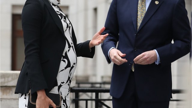 GALA VIDEO - Meghan Markle : une visite surprise à Frogmore Cottage juste avant l’accouchement