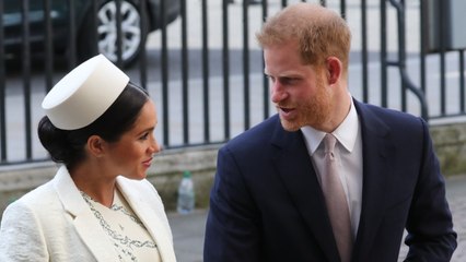 GALA VIDÉO - Le Prince Harry et son épouse Meghan Markle se relaxent dans une suite à 11 000 euros avant l’arrivée de bébé