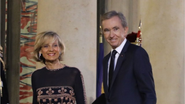 GALA VIDEO - Bernard Arnault : qui est sa femme Hélène ?