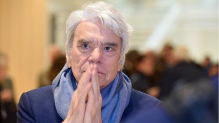 GALA VIDEO - Dominique, la femme de Bernard Tapie, est son premier soutien au tribunal