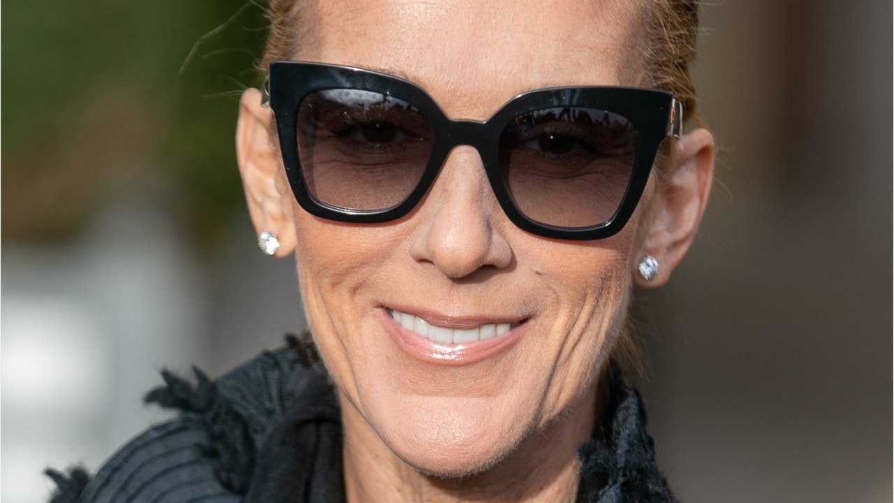 GALA VIDEO - Céline Dion égérie l'Oréal Paris : « pour la petite fille timide et maigre que j'étais, c'est un miracle d'être choisie  "