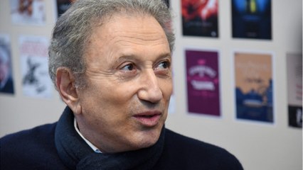 GALA VIDEO : Michel Drucker : cette “demande particulière” d’un fan pour sa femme