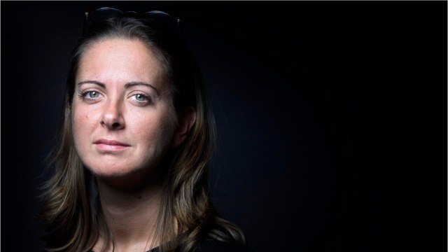 GALA VIDEO - Quand Charline Vanhoenacker se lâche sur Raphaël Glucksmann… devant les rires gênés de Léa Salamé