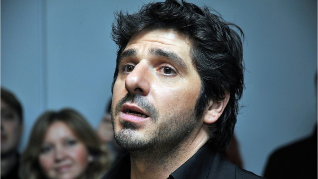 GALA VIDÉO - Les Enfoirés : Ce petit mensonge de Patrick Fiori à propos de Jean-Jacques Goldman