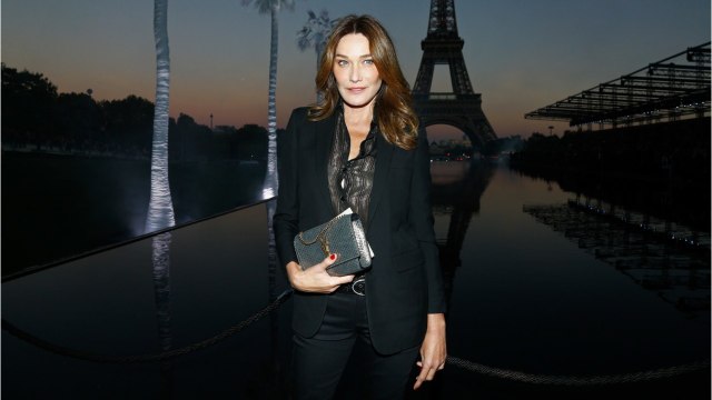 GALA VIDEO - Monica Bellucci, Estelle Lefébure, Carla Bruni : elles ont 50 ans et sont toujours aussi sublimes