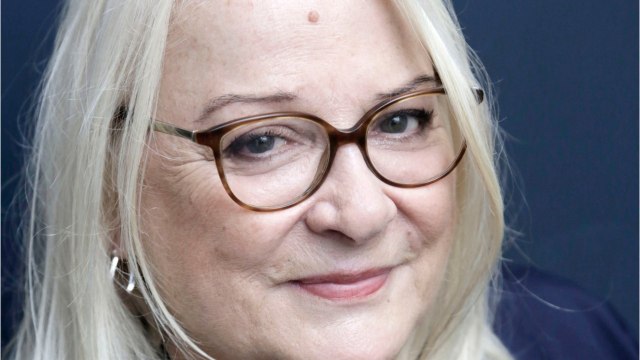 GALA VIDÉO -Découvrez quel Bronzé a encouragé Josiane Balasko à se faire refaire le nez