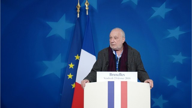 GALA VIDÉO - Gilets jaunes: François Berléand prend parti et se “fout des conséquences”
