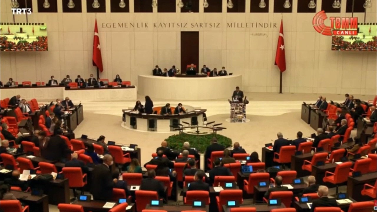 Dünya lideriyiz diye caka satanlar, Türk işçisini dünyanın kölesi haline getirdi