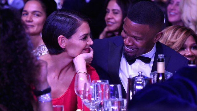 GALA VIDEO - Jamie Foxx (White House Down) : comment il a redonné le sourire à Katie Holmes