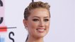 GALA VIDEO - Amber Heard répond aux accusations d’infidélité de Johnny Depp et contre attaque