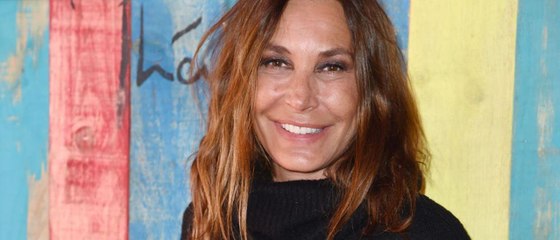 GALA VIDEO - Zazie pourquoi elle a choisi de poser nue pour la pochette de son nouvel album