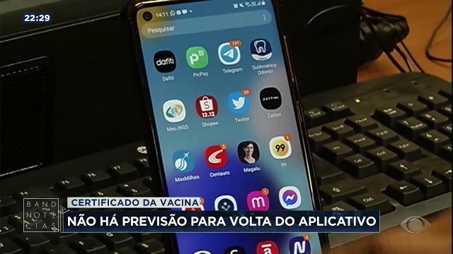 A Polícia Federal investiga a invasão de hackers aos sistemas do ministério da saúde. A emissão do certificado da vacina continua fora do ar.