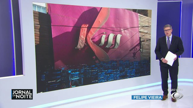 Os quatro acusados pela tragédia na Boate Kiss foram condenados. As penas variam de 18 a 22 anos de prisão.