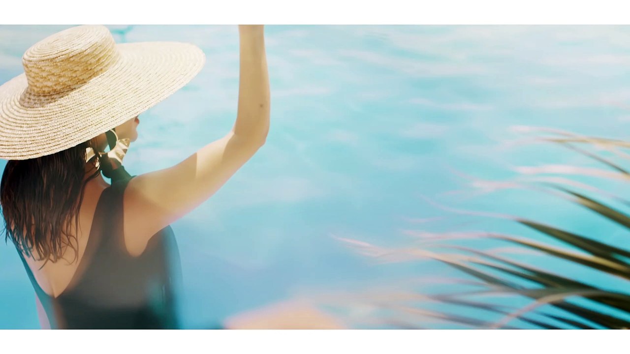 Ebru Yaşar Sessize Aldım