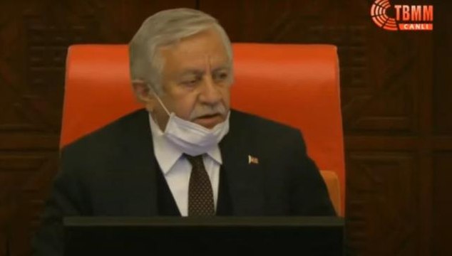 Milletvekillerini susturamayan TBMM Başkanvekili Celal Adan'a öneri: Başkan tokmağı kullan