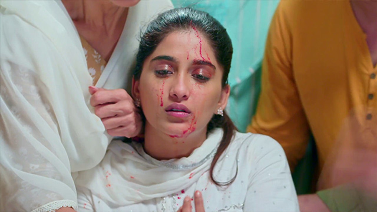 Choti Sarrdaarni Episode 662; Seher gets brutally injured| FilmiBeat