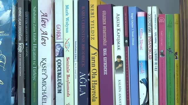 Fazla televizyon izlemek yetişkinlerde depresyona, çocuklarda konuşma geriliğine neden olabiliyor