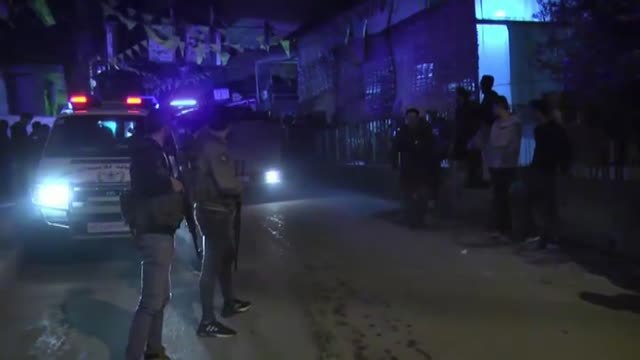 Caos de ambulancias y heridos tras una explosión en un campamento palestino en Líbano