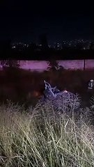 “Live“  tres personas muertas y dos heridas tras la volcadura de un vehículo sobre carretera a Chapala