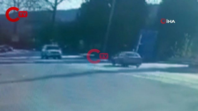 Sakarya'da 'hatalı sollama' kazası: 4 yaralı