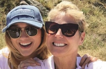 Xuxa emociona fãs durante prêmio Multishow com remake de 'Nave Xuxa'