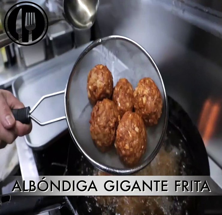 Albóndiga Gigante Frita