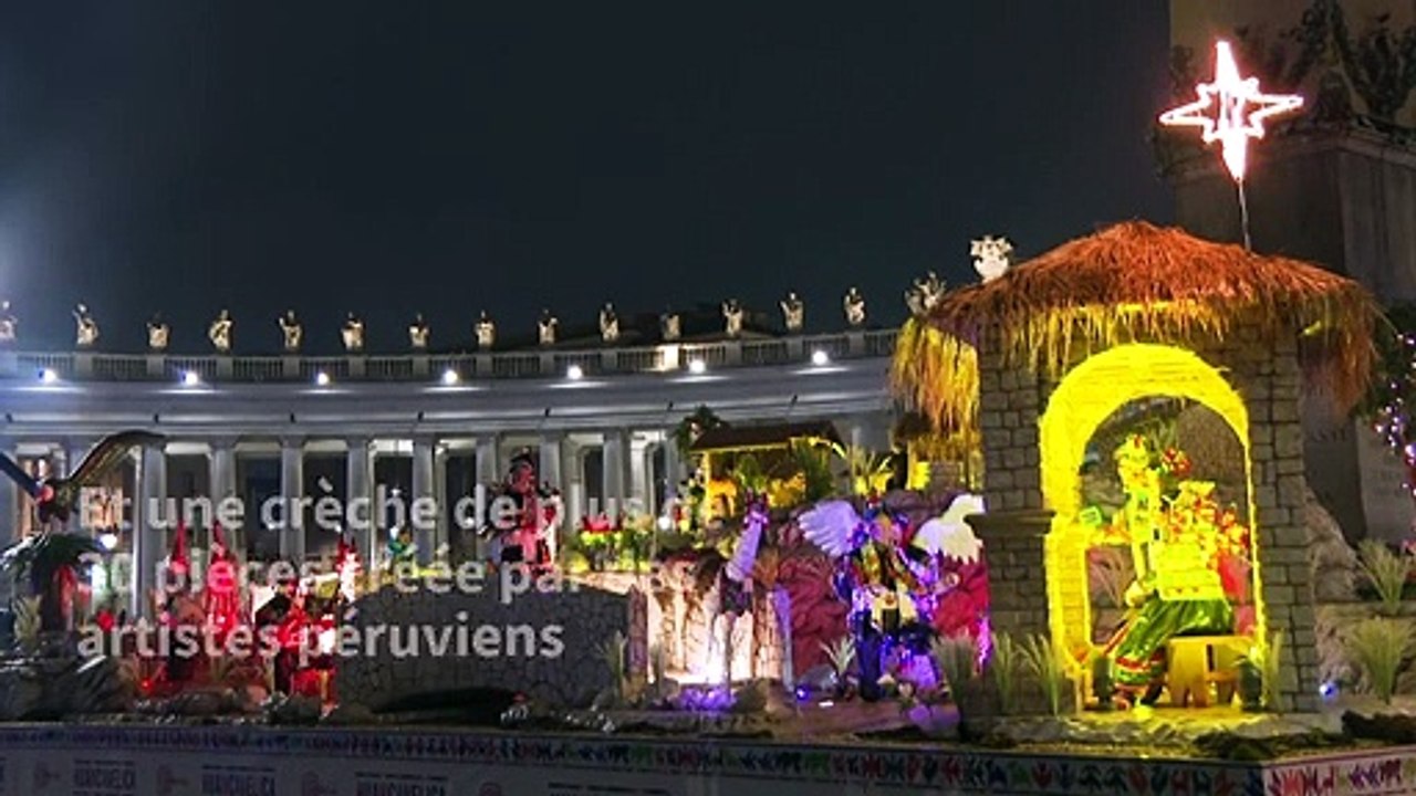 Le Vatican illumine un sapin de Noël et une crèche sur la place Saint-Pierre