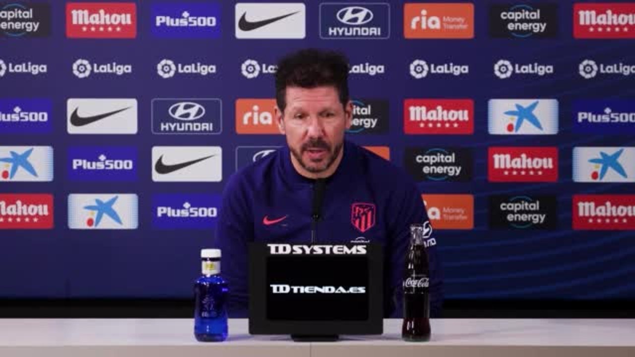 17e j. - Simeone : “Benzema est le phare qui illumine le football de Madrid depuis dix ans"