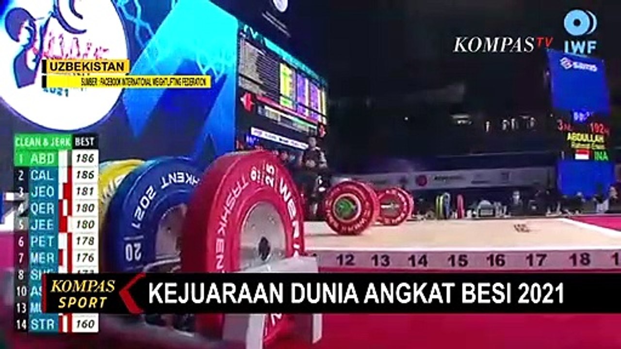 Rahmat Erwin Sabet Dua Medali Emas di Kejuaraan Angkat Besi Dunia