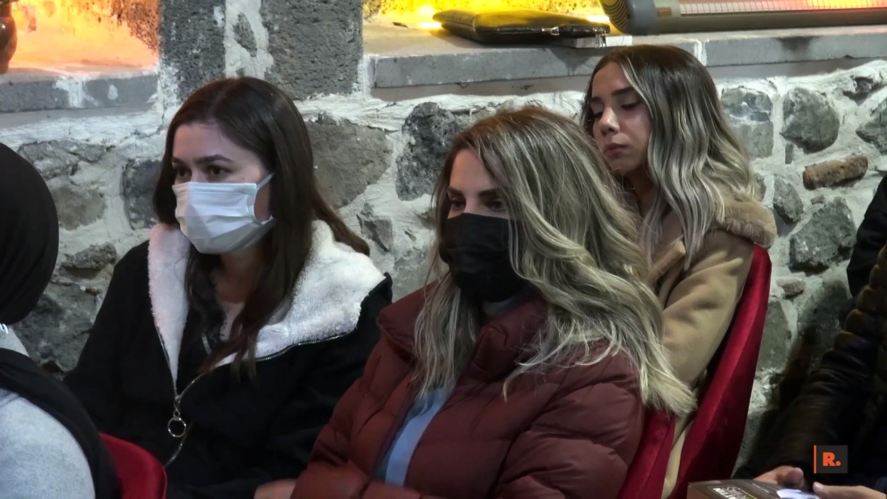 Başak Demirtaş ve Hayri Demir, 'Selahattin Demirtaş' kitabını anlattı