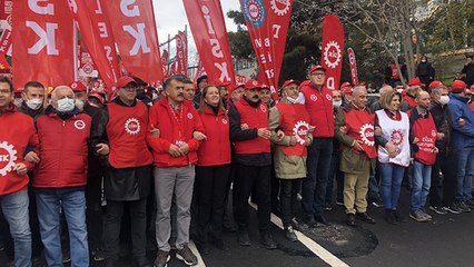 Binlerce kişi ‘Geçinmek istiyoruz’ diyerek Kartal’da buluştu