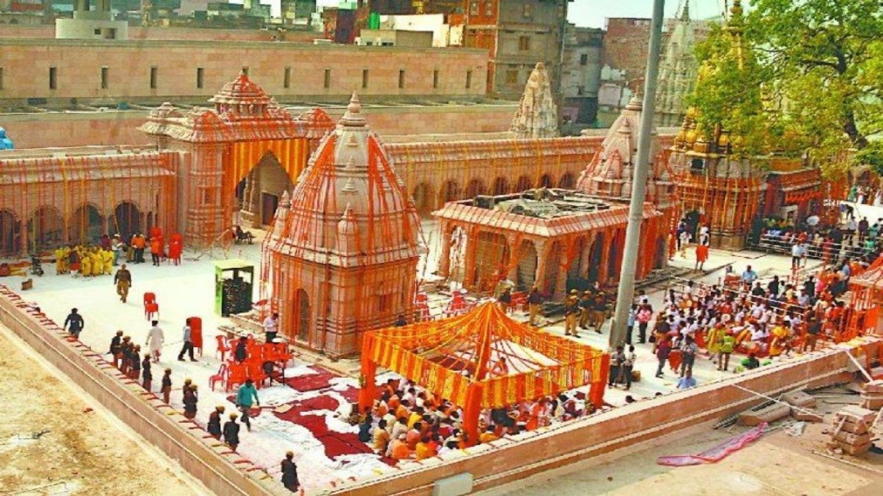 Politics stir over inauguration of Kashi Vishwa...