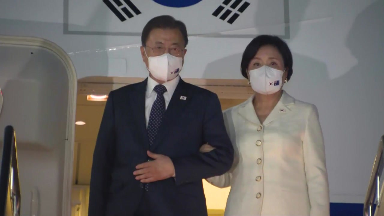 文, 호주 캔버라 도착...오늘 호주 총리와 정상회담 / YTN