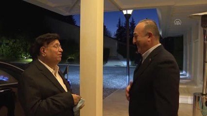Dışişleri Bakanı Çavuşoğlu, Bangladeşli mevkidaşı Momen ile görüştü