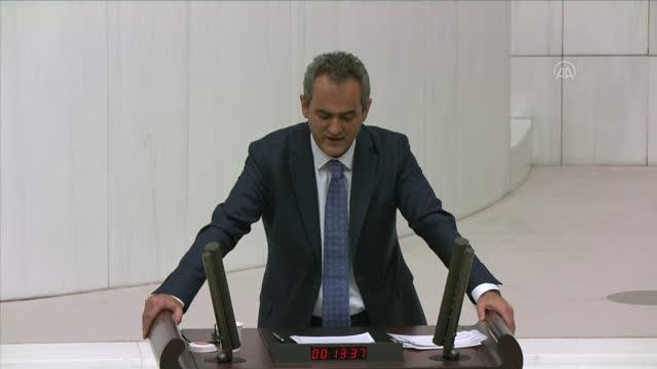 Bakan Özer: "Öğretmenlik Meslek Kanunu Teklifi, inşallah bu ay içinde TBMM'ye gelecek"