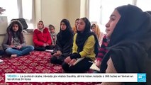 Afganistán: con las escuelas cerradas, niñas y adolescentes asisten a clases clandestinas