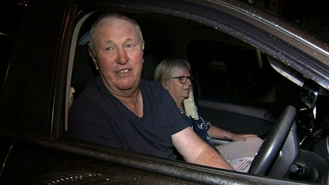 Qld throws open borders to all interstate travellers