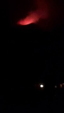 Doncaster holidaymaker captures volcano eruption on camera