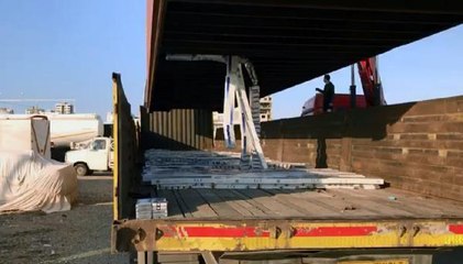 TIR'IN KONTEYNERİNDE KAÇAK SİGARALAR ELE GEÇİRİLDİ