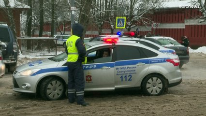 Jovem detona bomba de fabrico artesanal em escola russa