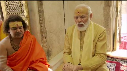 Download Video: PM offers prayers to Baba Bhairav, unveils Vishwanath Dham