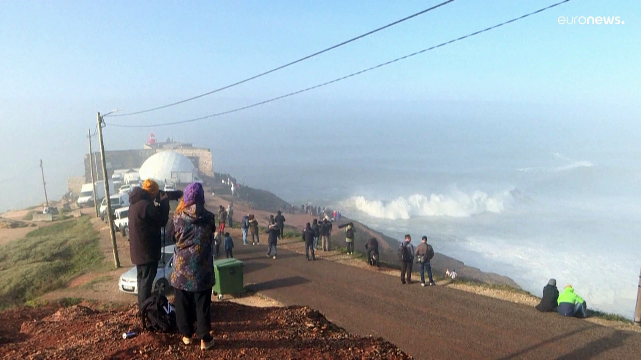 Surfen: Die legendären Riesenwellen von Nazaré