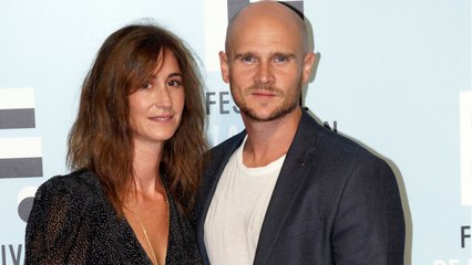 VOICI : Éléonore Bernheim et Nicolas Gob (L'Art du crime) : comment s'entendent les stars de la série de France 2 ?