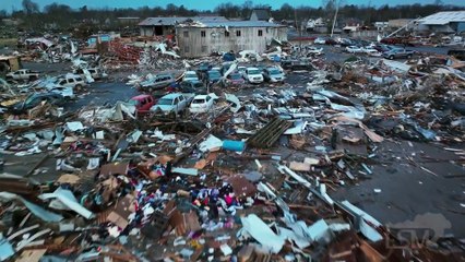 Les ravages incroyables de la tornade à Mayfield (États-Unis)