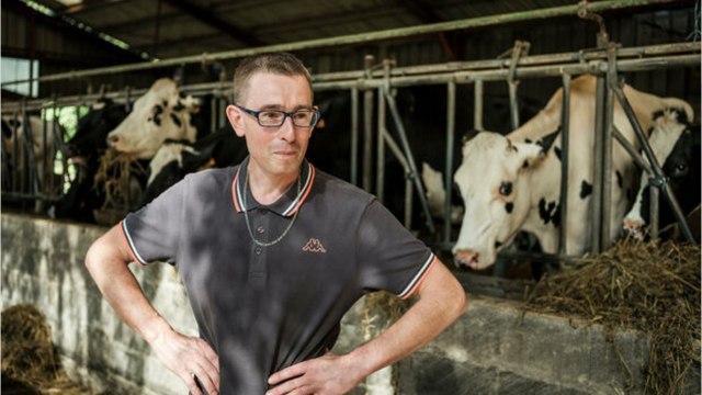 VOICI : L'amour est dans le pré : comment Hervé a fait pour cacher sa relation avec Stéphanie