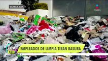 Trabajadores de limpia dejan basura afuera de la casa del alcalde de Oaxaca