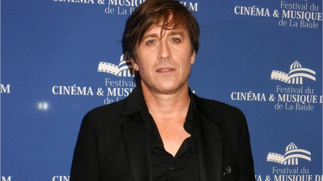 VOICI : Elle a des séquelles : Thomas Dutronc donne des nouvelles de l'état de santé de sa mère Françoise Hardy