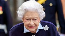 VOICI : Elizabeth II a fait sa première apparition publique depuis l'annulation de sa venue à la cérémonie du Souvenir